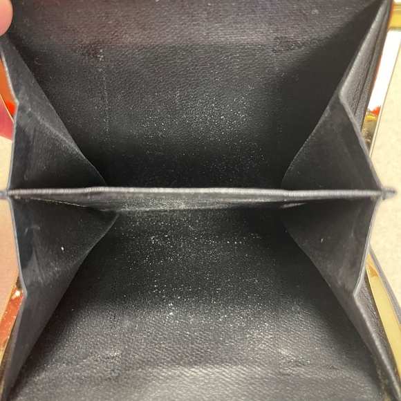 Yves Saint Laurent Vintage Compact Kiss Lock Wallet - Black - Preowned - Picture 14 of 15